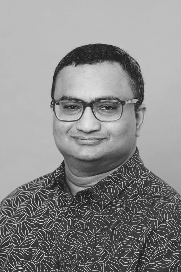 Nitin Mayande headshot